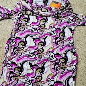 Sexy off the shoulder bodycon maxi dress.